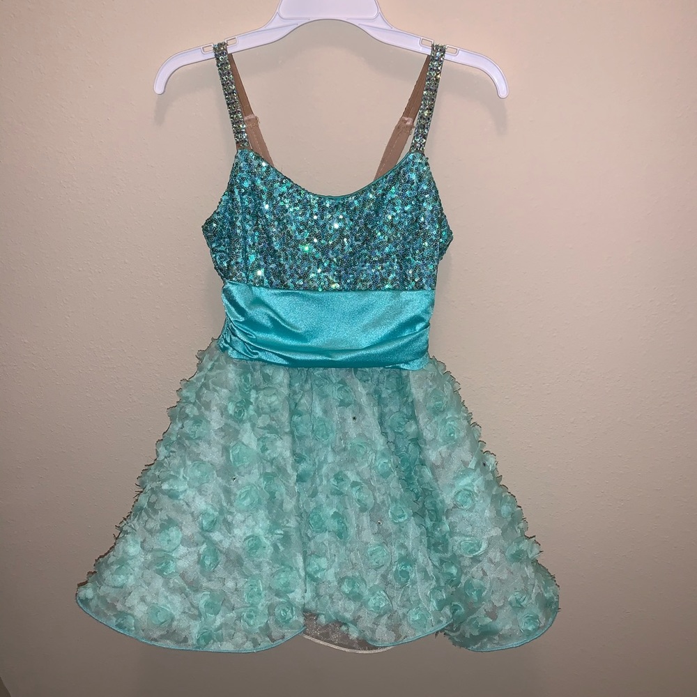 Dress perfect for lyrical or modern!